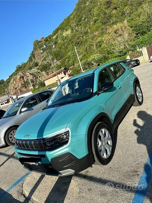 Usata Jeep Avenger Summit 100 CV (73 kW) 2023 Verde SUV