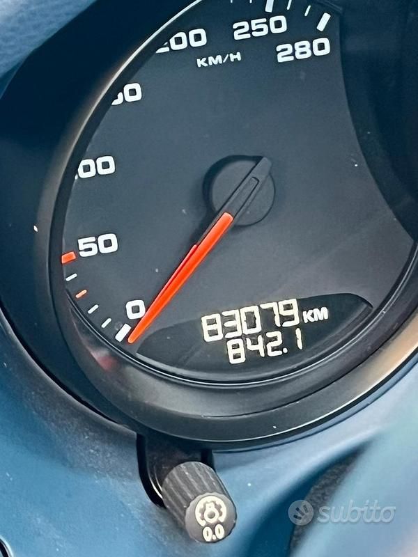 Usata Porsche Boxster 2013 Grigio Cabrio