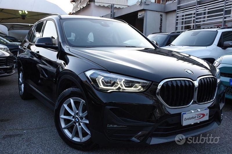 Usata BMW X1 Advantage 150 CV (110 kW) 2022 Nero pastello SUV