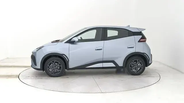 Nuova BYD Dolphin Surf Boost 35 kW (48 CV) 2026 Blu Utilitaria