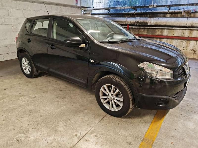 Nero Usata 2013 Nissan Qashqai Tekna SUV | 6400 € (Super prezzo) - Immagine 1/4