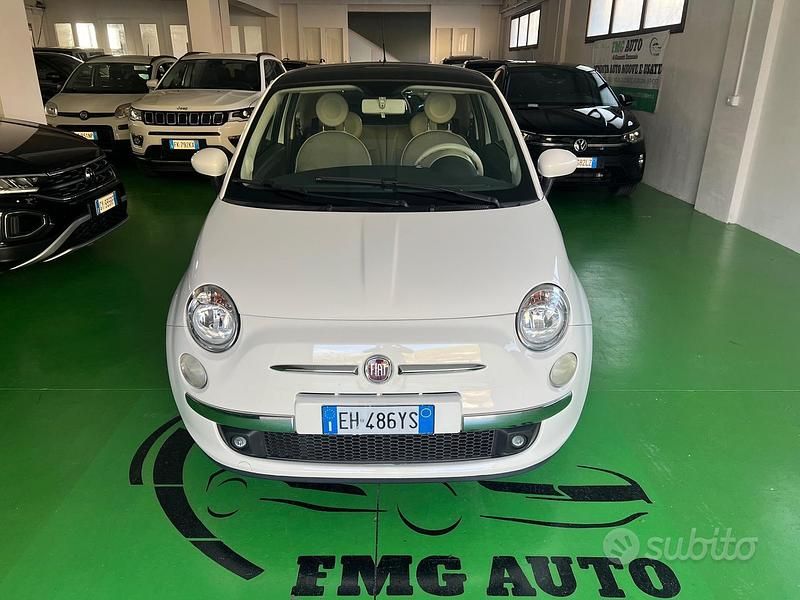 Usata Fiat 500 Lounge 69 CV (50 kW) 2010 Bianco Utilitaria