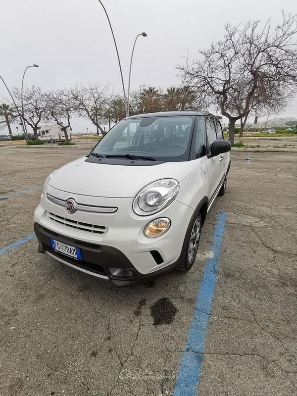Usata Fiat 500L Lounge 95 CV (69 kW) 2016 Bianco Monovolume