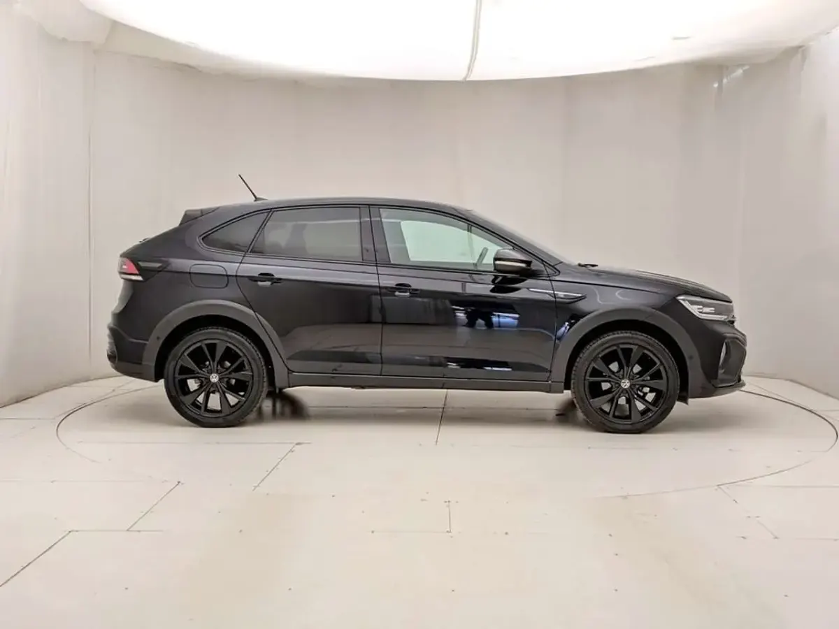Usata VW Taigo R-line 110 CV (80 kW) 2023 Nero SUV