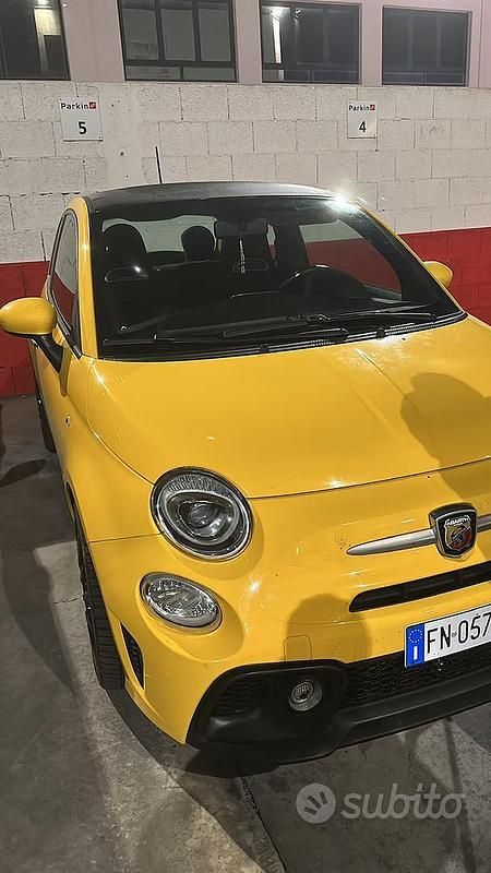 Usata Abarth 595 145 CV (106 kW) 2018 Giallo Berlina