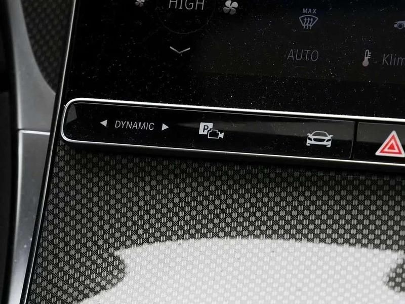 Usata Mercedes GLC200 AMG 204 CV (150 kW) 2025 Nero obsidiano SUV