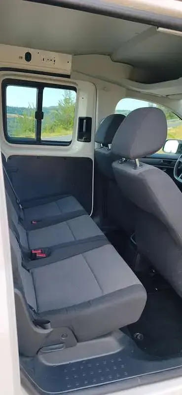 Usata VW Caddy 102 CV (75 kW) 2020 Bianco Monovolume