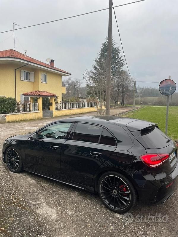 Usata Mercedes A200 Premium 150 CV (110 kW) 2020 Nero Berlina