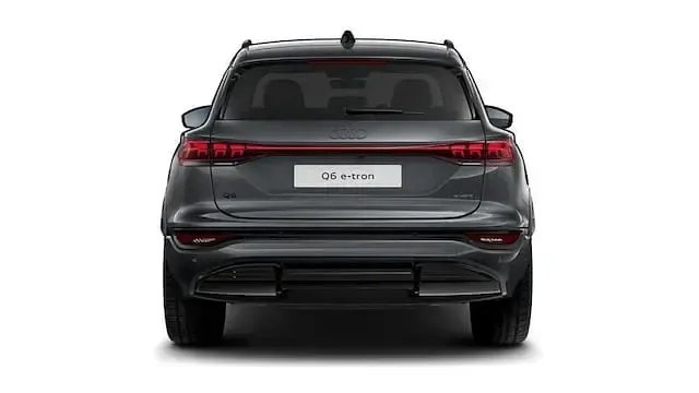 Käytetty Audi Q6 e-tron S-Line 284 kW (387 HP) 2025 Harmaa Katumaasturi