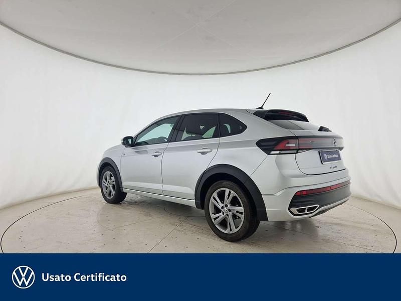 Usata VW Taigo R-line 116 CV (85 kW) 2024 8e reflex silver metallizzato SUV