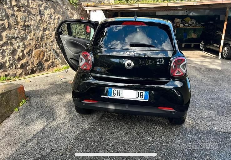 Usata Smart ForFour 2020 Nero Utilitaria