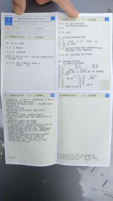 Usata VW Golf Plus Cross Trendline 102 CV (75 kW) 2006 Argento Monovolume