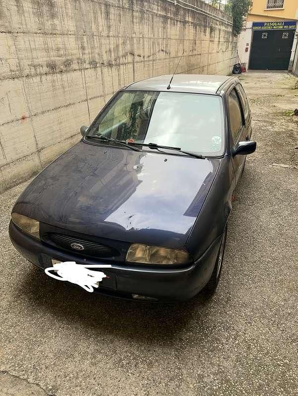 Usata Ford Fiesta 75 CV (55 kW) 1997 Blu/azzurro Utilitaria