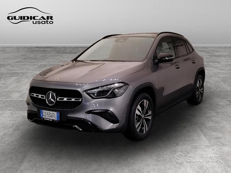 Nuova Mercedes GLA200 Advanced 150 CV (110 kW) 2025 Grigio SUV