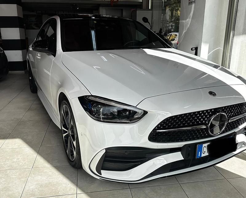Usata Mercedes C300e Premium Plus 265 CV (194 kW) 2023 Bianco Berlina