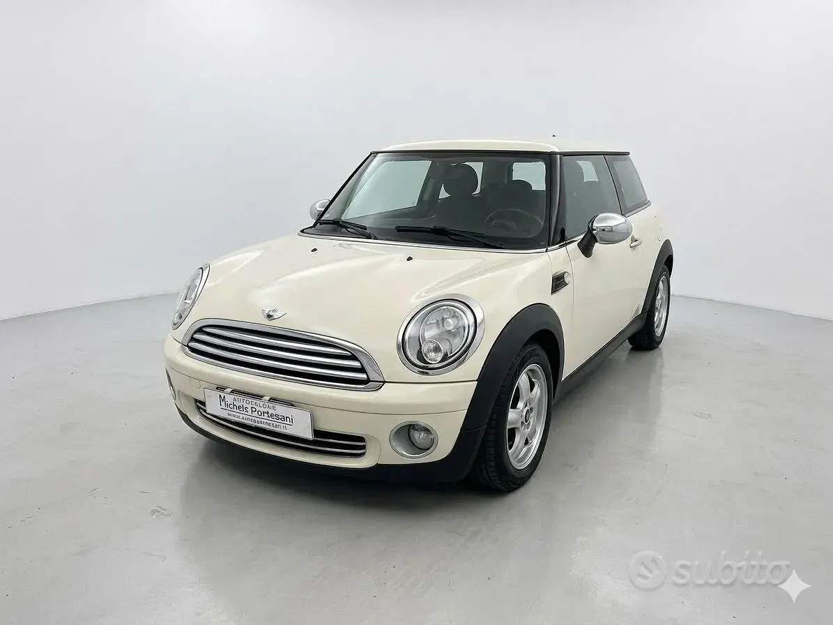 Usata Mini ONE 95 CV (69 kW) 2008 Beige Utilitaria