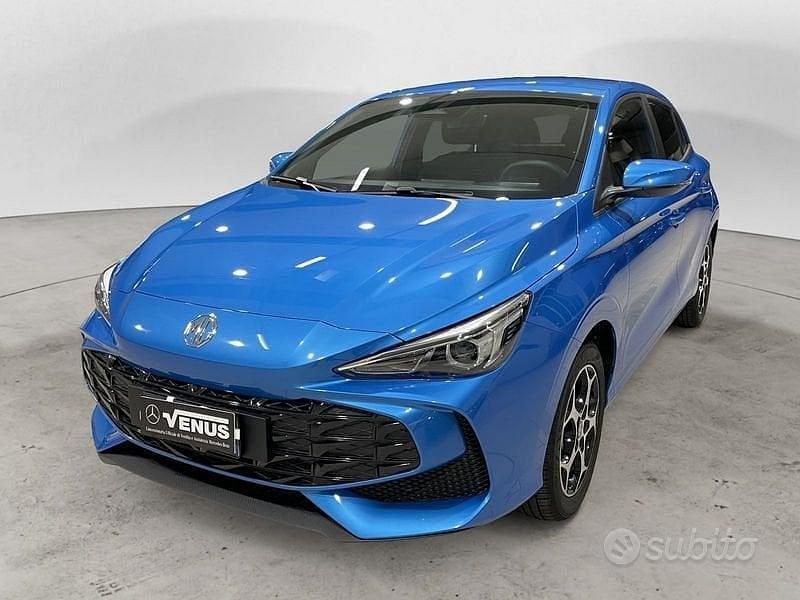 Blu Nuova 2025 MG MG3 Comfort Due volumi | 19.991 € (Molto cara) - Immagine 1/4