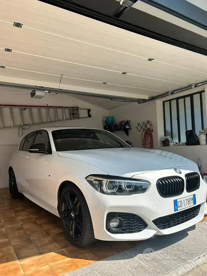 Usata BMW 120 190 CV (139 kW) 2021 Bianco Utilitaria