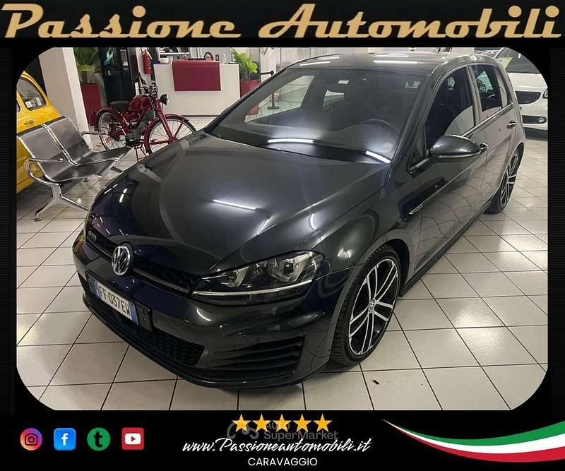 Grigio Usata 2016 VW Golf VII GTD Tre volumi | 14.990 € (Ottimo prezzo) - Immagine 1/4