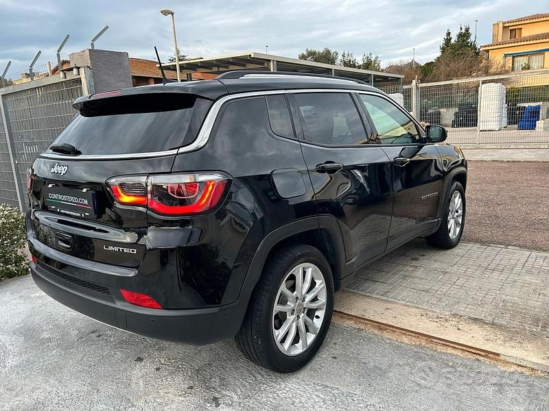 Usata Jeep Compass Limited 119 CV (87 kW) 2017 Nero SUV