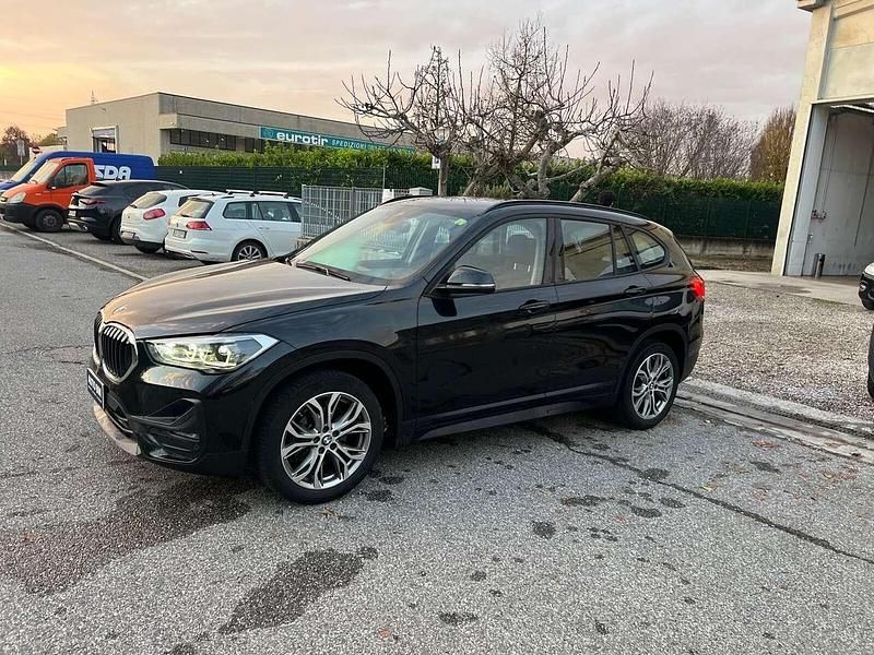 Usata BMW X1 Advantage 150 CV (110 kW) 2021 Nero SUV