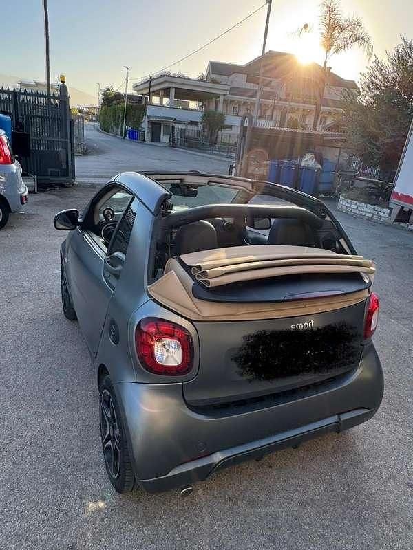 Usata 2018 Smart ForTwo Cabrio Brabus Cabrio | 18.000 € (Super prezzo) - Immagine 1/4