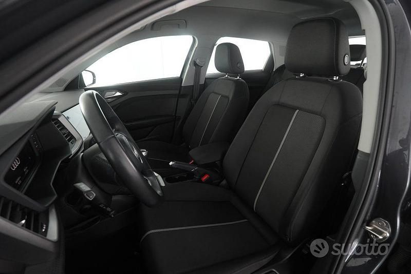 Usata Audi A1 Admired 95 CV (69 kW) 2022 Grigio manhattan SUV