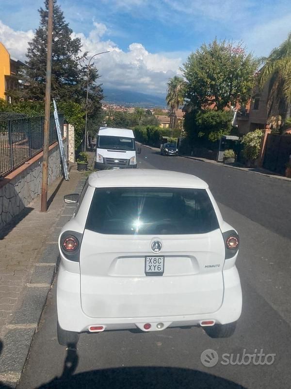 Usata Aixam Minauto 2018 Bianco Utilitaria