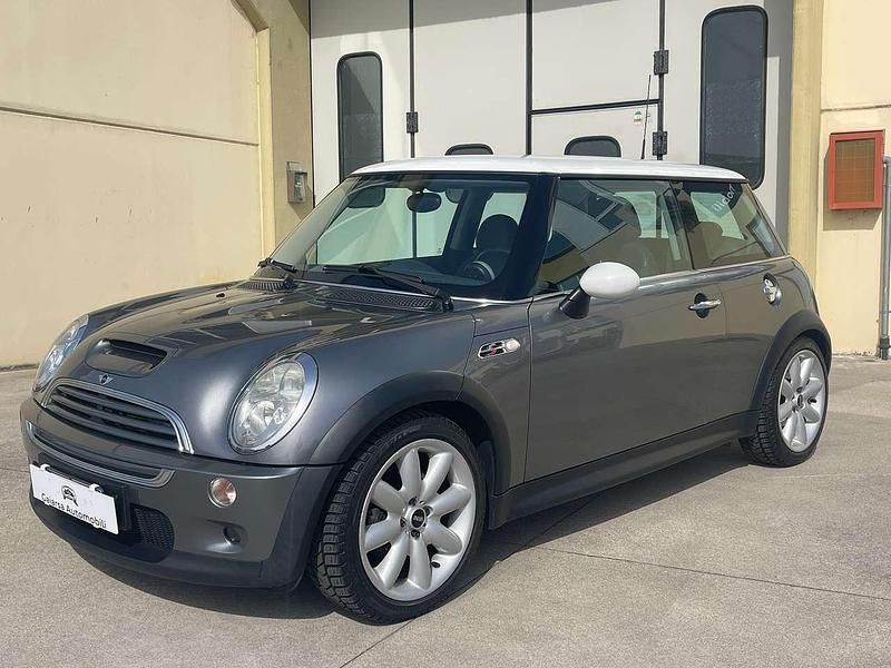 Usata Mini Cooper S 163 CV (119 kW) 2004 Grigio Utilitaria