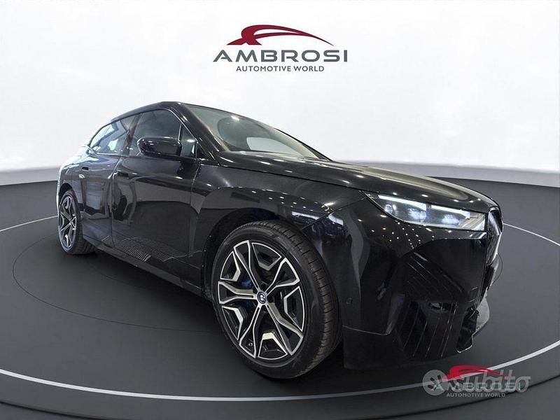 Nuova BMW iX Comfort Edition 239 kW (326 CV) 2025 Nero SUV