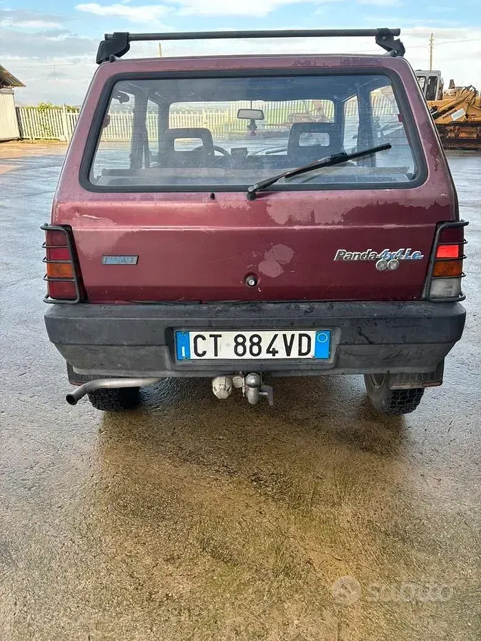 Usata Fiat Panda 45 CV (33 kW) 1991 Rosso Berlina