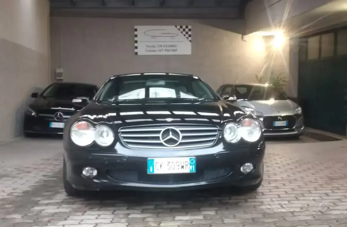 Käytetty Mercedes SL500 245 HP (180 kW) 2004 Musta Avoauto