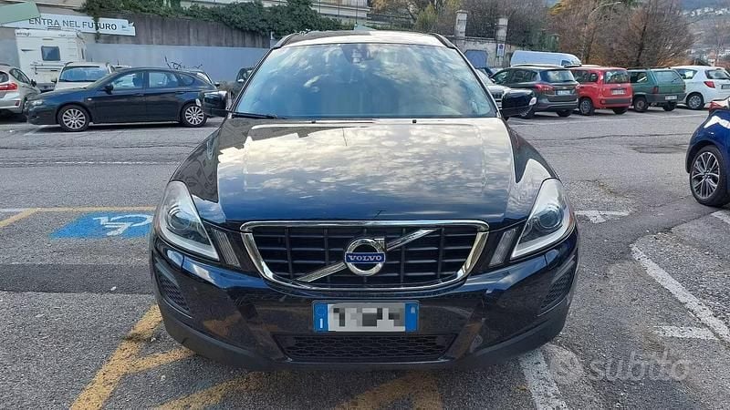 Usata Volvo XC60 163 CV (119 kW) 2011 Nero SUV