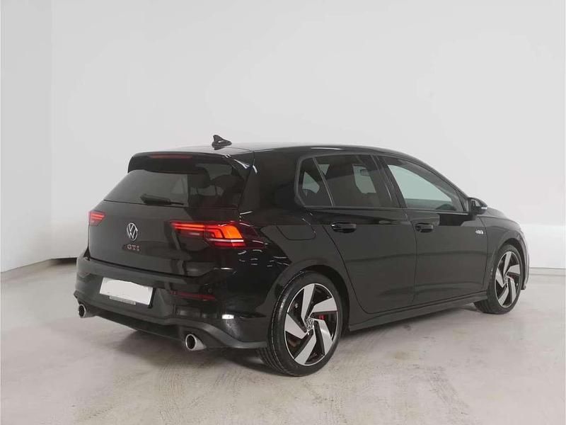Gebraucht VW Golf VIII Style 265 PS (194 kW) 2025 Schwarz Kleinwagen
