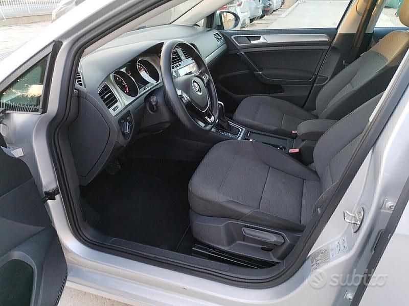 Usata VW Golf VII Highline 105 CV (77 kW) 2014 Grigio Station wagon