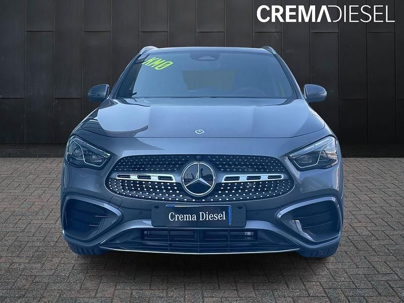 Nuova Mercedes GLA200 Advanced Plus 150 CV (110 kW) 2025 Grigio montagna ; SUV