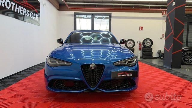 Usata Alfa Romeo Giulia Competizione 211 CV (155 kW) 2023 Blu Berlina