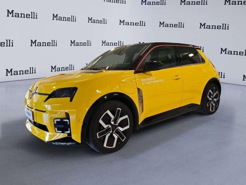 Usata Renault R5 Iconic 110 kW (150 CV) 2024 Giallo pop Utilitaria
