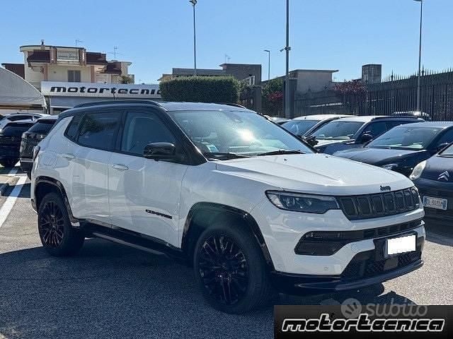 Usata Jeep Compass 131 CV (96 kW) 2024 Bianco SUV