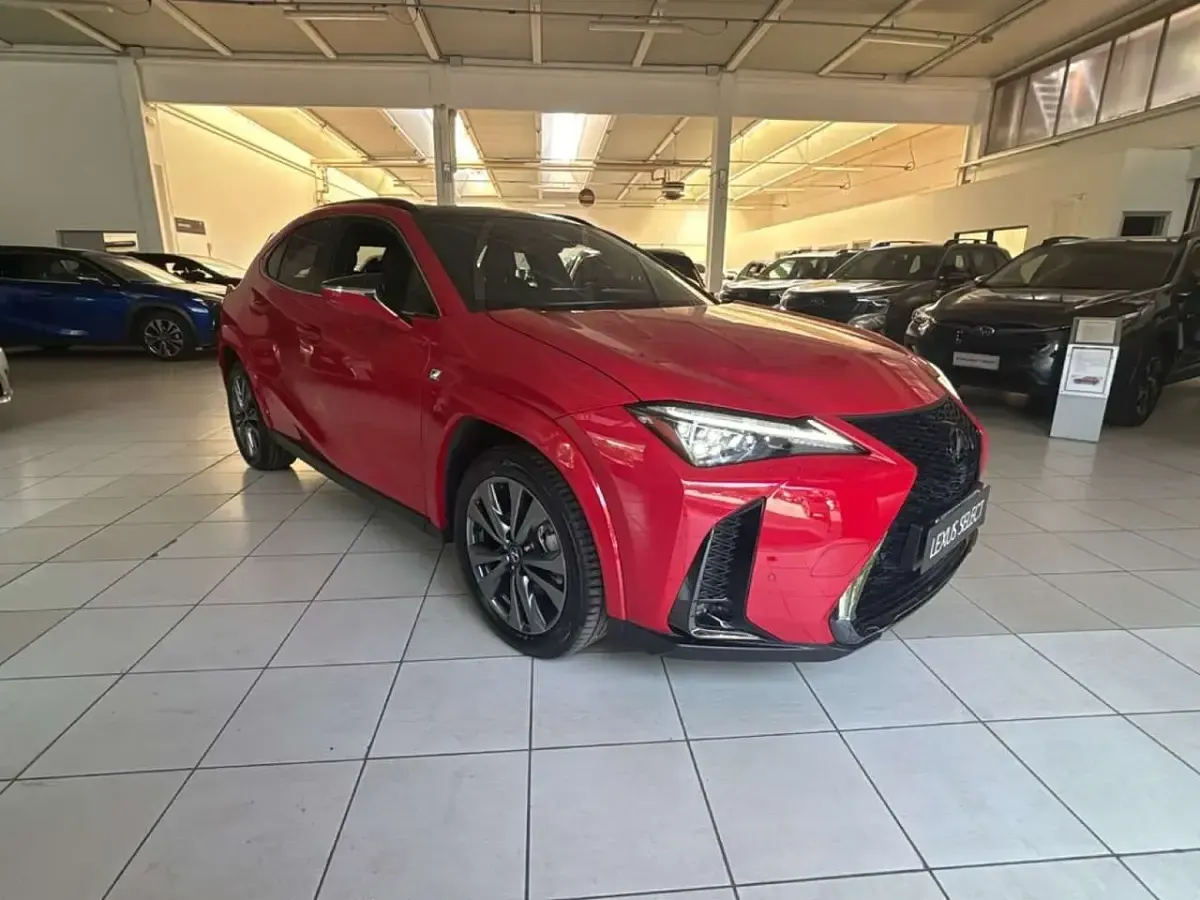 Usata Lexus UX Sport Line 199 CV (146 kW) 2024 Other SUV
