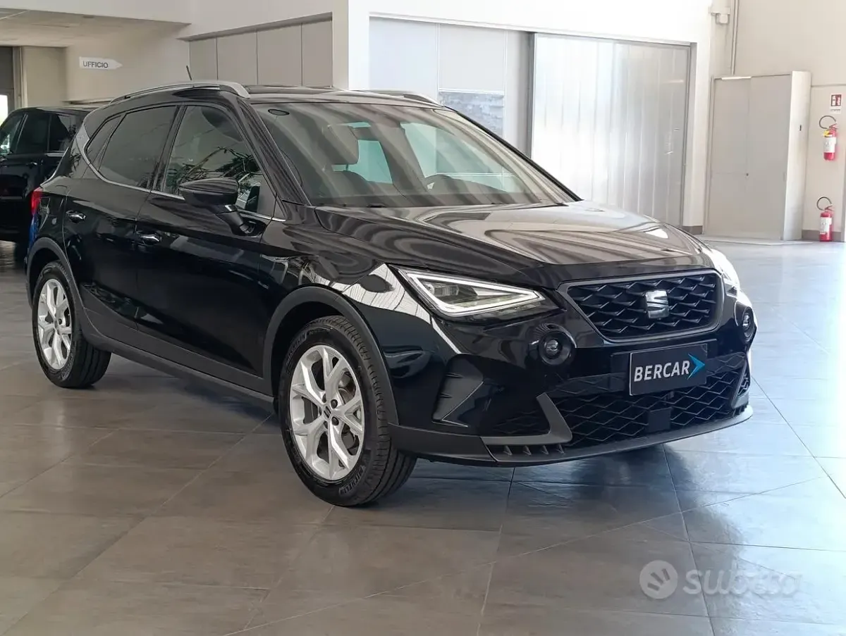 Usata Seat Arona FR 95 CV (69 kW) 2025 Nero SUV