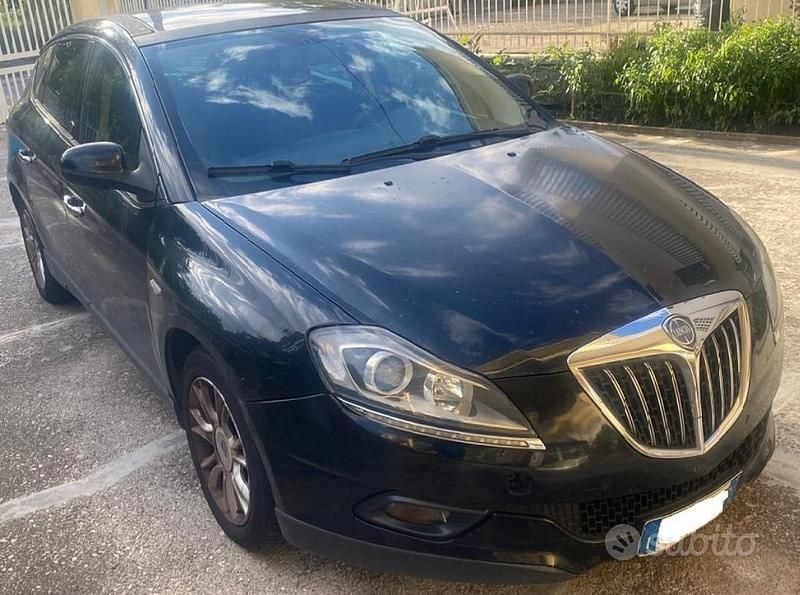 Nero Usata 2010 Lancia Delta Due volumi | 2000 € (Super prezzo) - Immagine 1/4