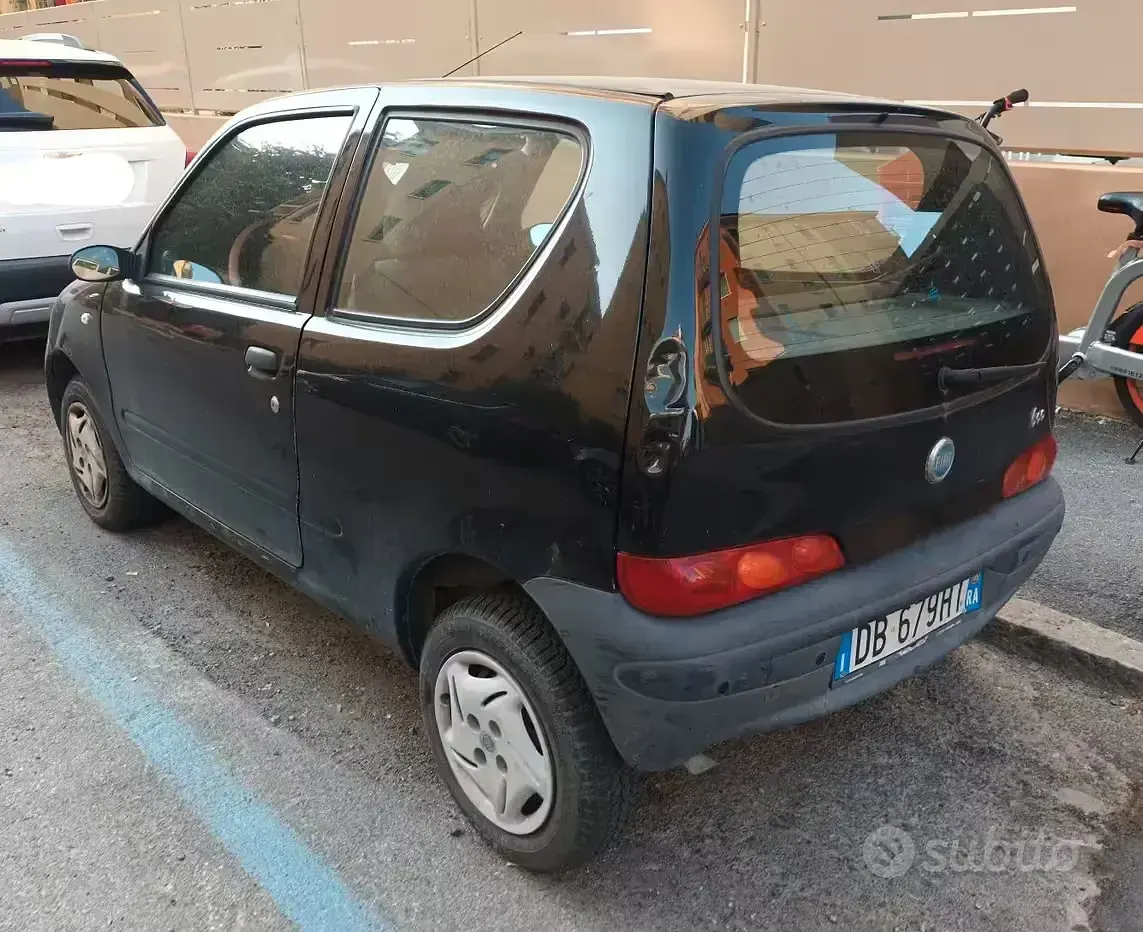 Usata Fiat 600 54 CV (39 kW) 2006 Nero Utilitaria