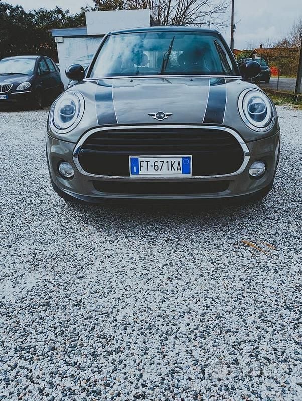 Usata Mini Cooper 116 CV (85 kW) 2019 Utilitaria