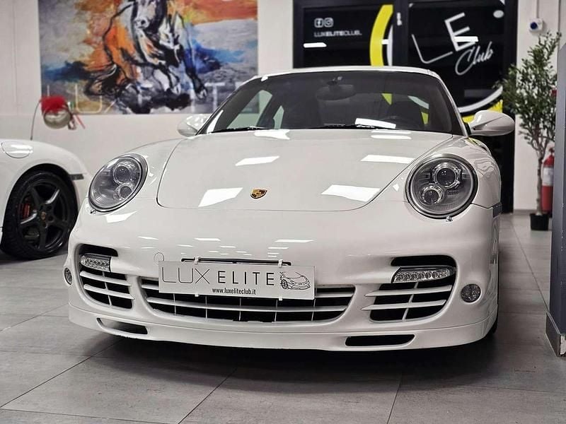 Usata Porsche 911 Turbo Sport 500 CV (367 kW) 2010 Carrera white Coupé