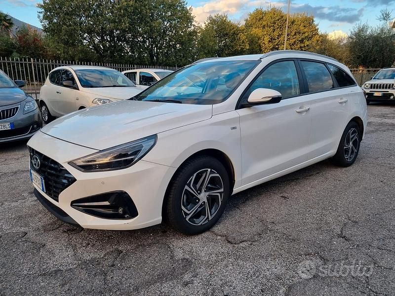 Usata Hyundai i30 Prime 136 CV (100 kW) 2021 Bianco Station wagon