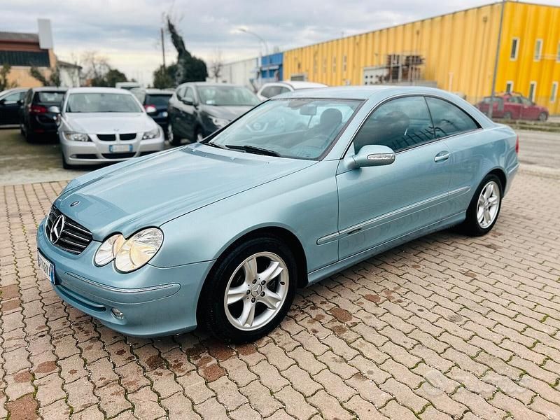 Usata Mercedes CLK240 Avantgarde 170 CV (125 kW) 2002 Blu Coupé