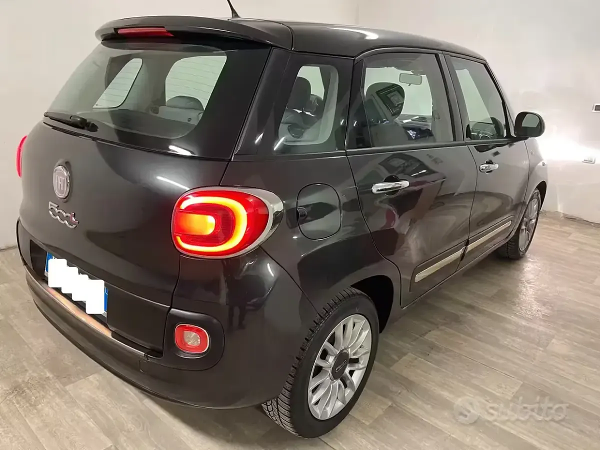 Usata Fiat 500L Lounge 85 CV (62 kW) 2014 Grigio Monovolume