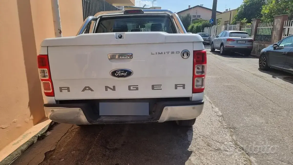 Usata Ford Ranger Limited 160 CV (117 kW) 2015 Bianco Pick-up