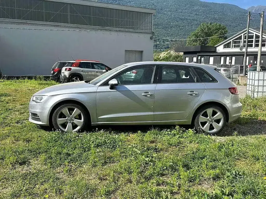 Usata Audi A3 Ambition 110 CV (80 kW) 2015 Grigio Berlina